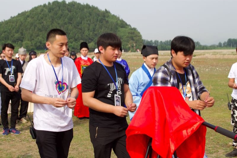 我系学生参与中韩影视学院《桃花扇》剧组拍摄