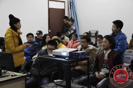 影视艺术系首届学生作品展映研讨会举办成功