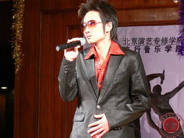 流行声乐系举办的“第三期歌来美PK赛”火爆进行