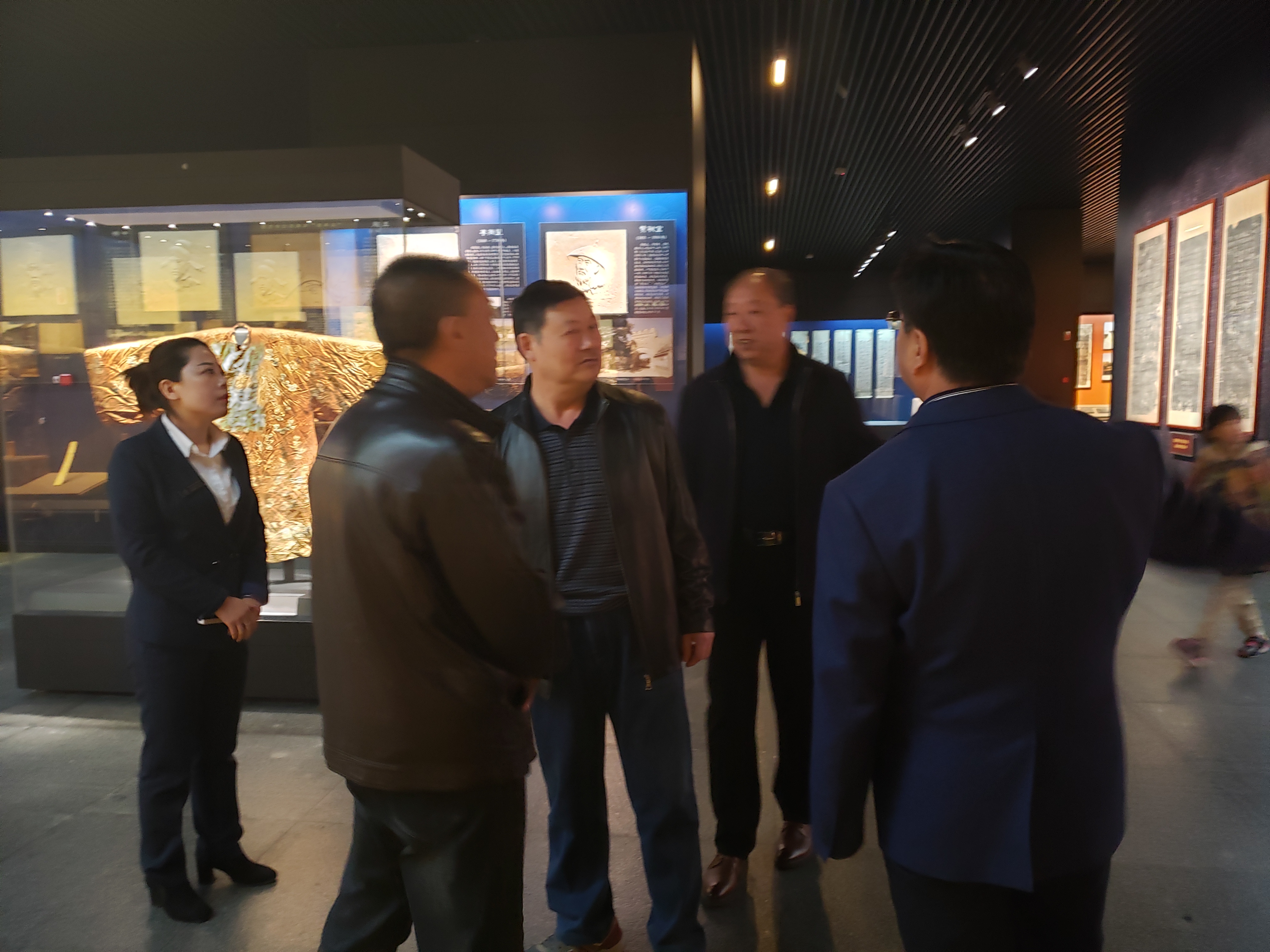 剪纸艺术工作室发展的规划和交流