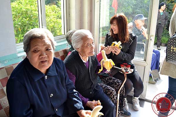 “爱在文管 温暖人心” 慰问活动