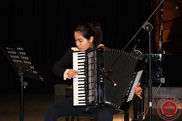 声乐与教育系钢琴和手风琴专业学生音乐会