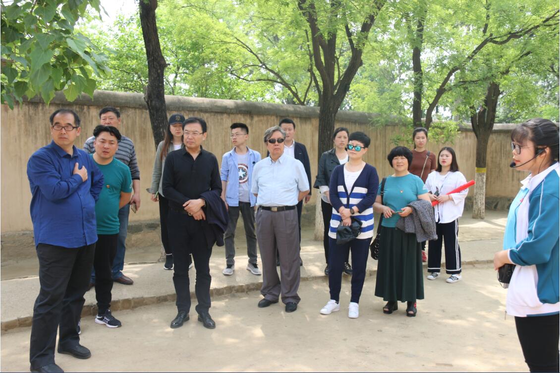 学院党总支组织党员干部到西柏坡参观学习