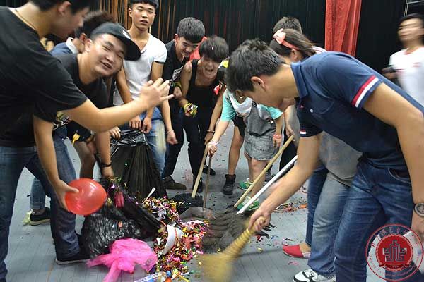 我院文化产业管理系中秋迎新联欢晚会圆满落幕