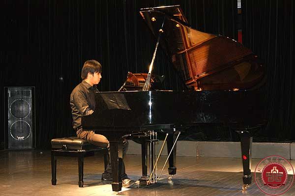 声乐与教育系钢琴和手风琴专业学生音乐会