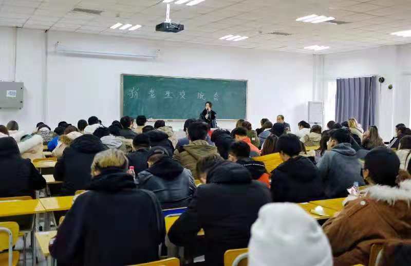 我院影视艺术系举办新老生交流学习会