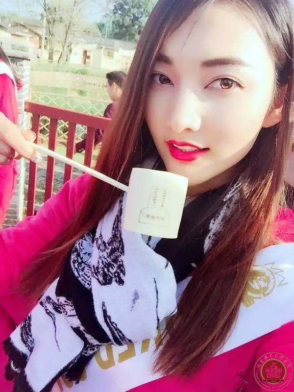 我院优秀毕业生刘金金受邀参加“2016世界超模美丽公益行”