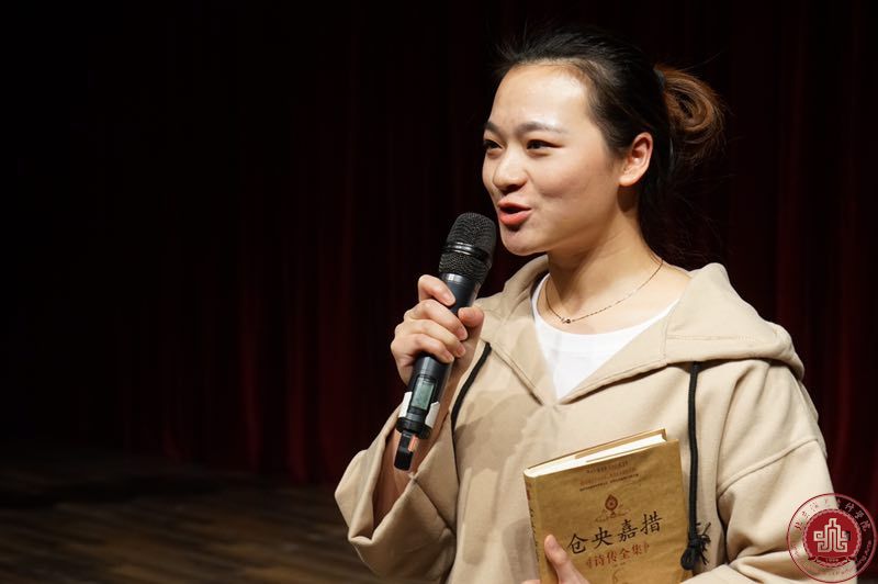 播音主持系举办首届《书途--我们在路上》读书会