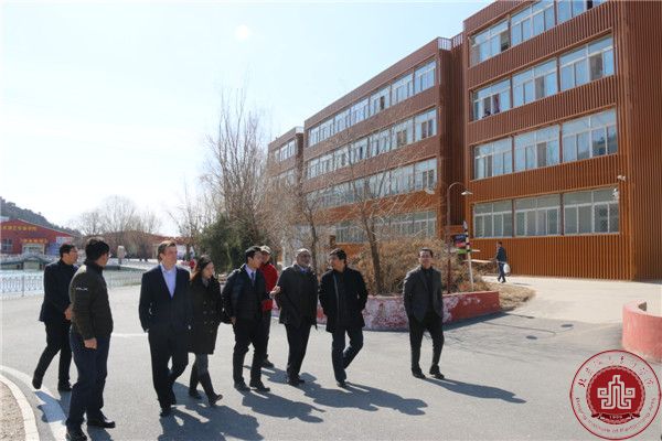 世界银行国际金融公司莅临我院考察调研
