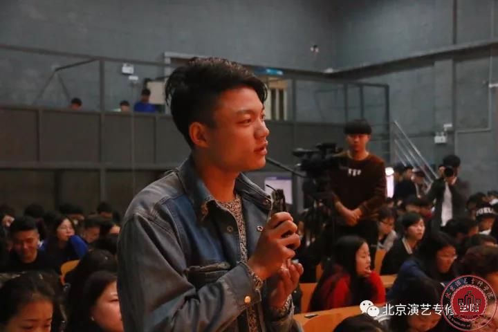 《战狼II》制片人关海龙来北演分享电影成功经验