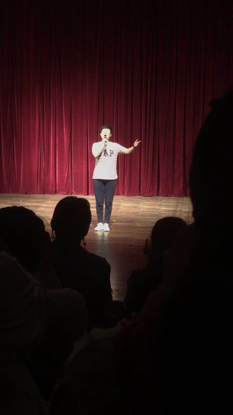 北京演艺专修学院音乐系“中秋团圆夜”迎新晚会圆满落幕