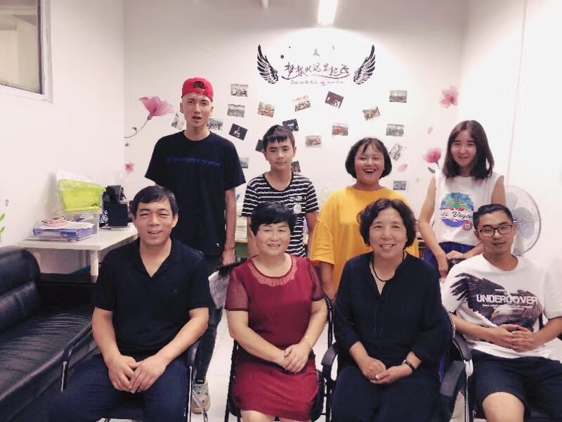我院各院系师生与18级新疆少数民族学生欢度古尔邦节