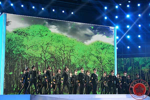 北演合唱团圆满完成央视“雷锋，我们的榜样”专题片节目