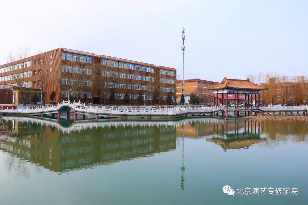 与你相遇在新学期