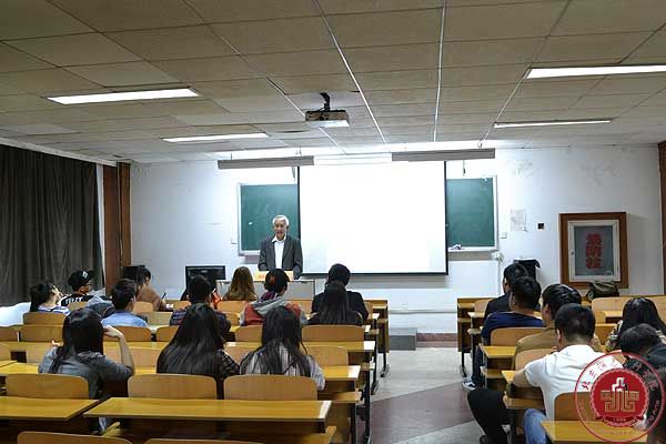 学院举办“抑郁症”专题心理讲座
