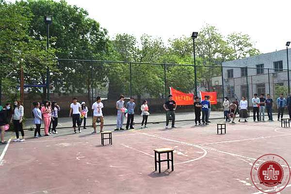文管系第一届“趣味运动会”成功举办