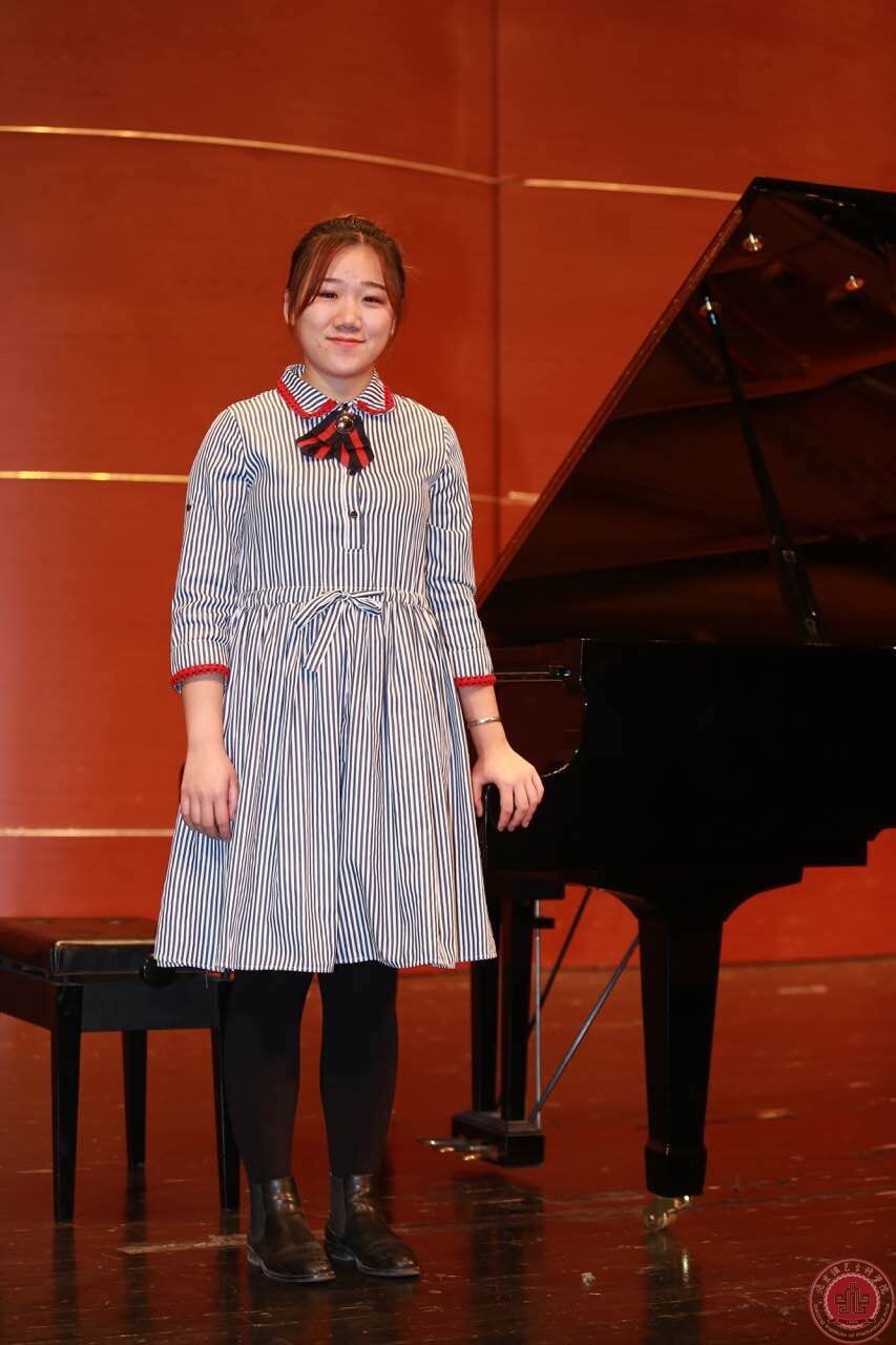 我院学子叶梦珊参加2016国际钢琴盛典选拔赛获奖