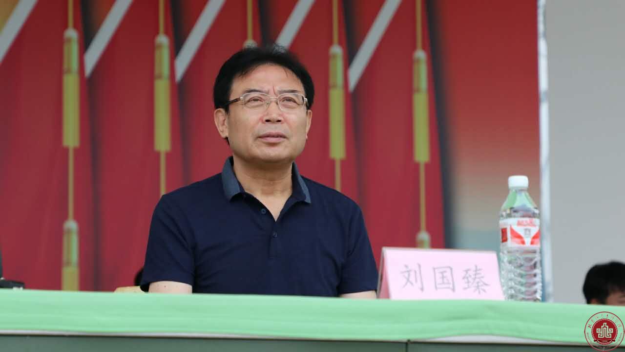 北京演艺专修学院2017级新生军训闭营仪式圆满结束