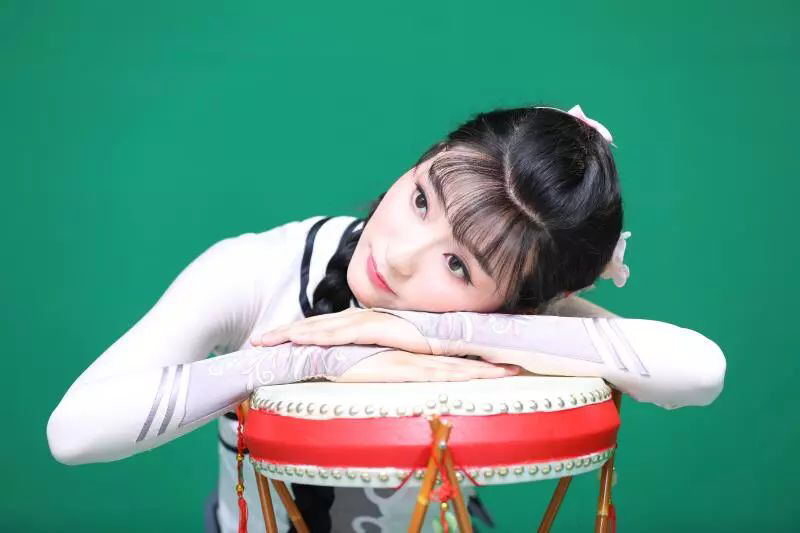 《金蝉塑与糖人宝》，演绎乱世的“北京青年”