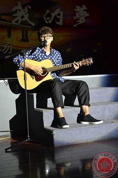 【我的北演·我的梦】2014新生音乐专场演出圆满结束 【我的北演·我的梦】2014新生音乐专场演出圆满结束
