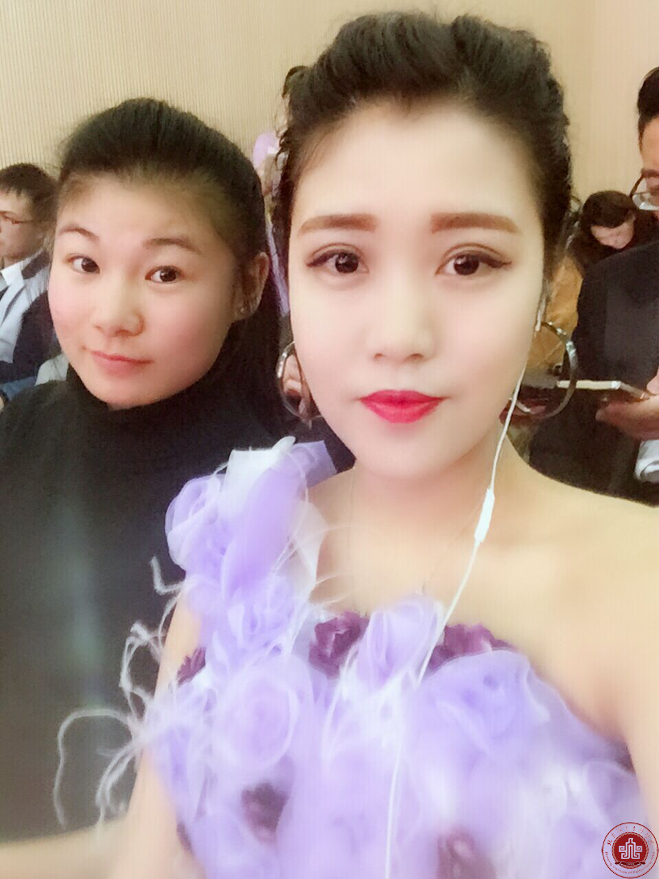 我院音乐系学生参加“香港国际声乐比赛”获奖