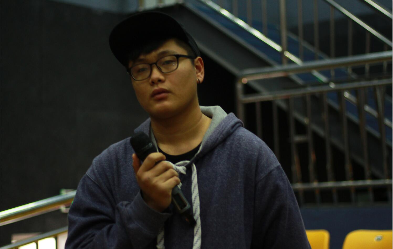 中国传媒大学教授刘晔原来我院举办讲座