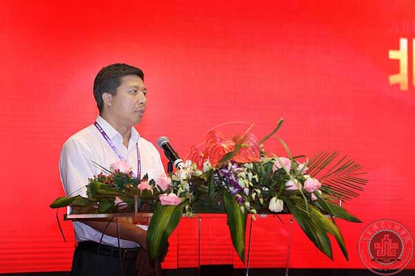倍受鼓舞勇于大担当 充满自信完成新使命